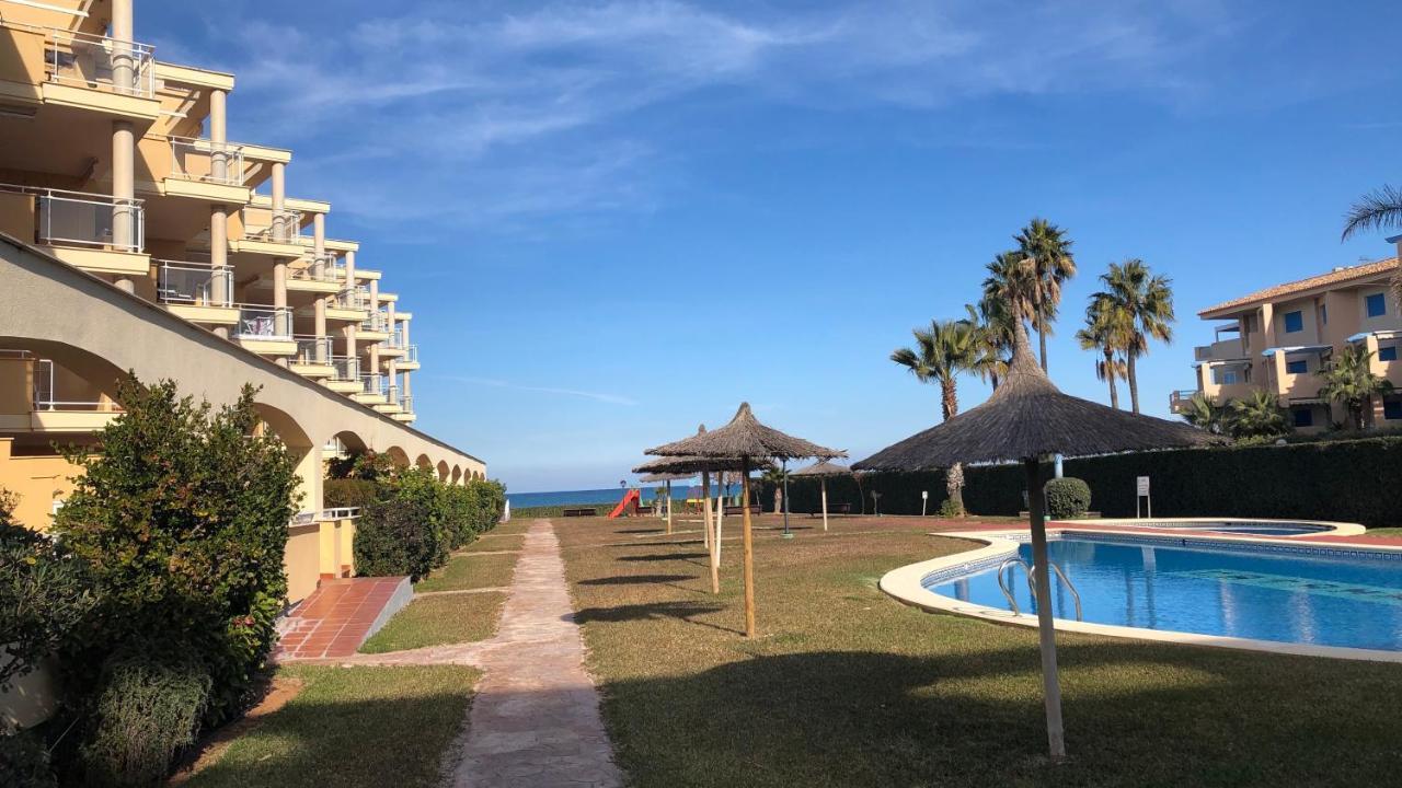 Apartamento Denia. Bajo En Primera Linea エクステリア 写真