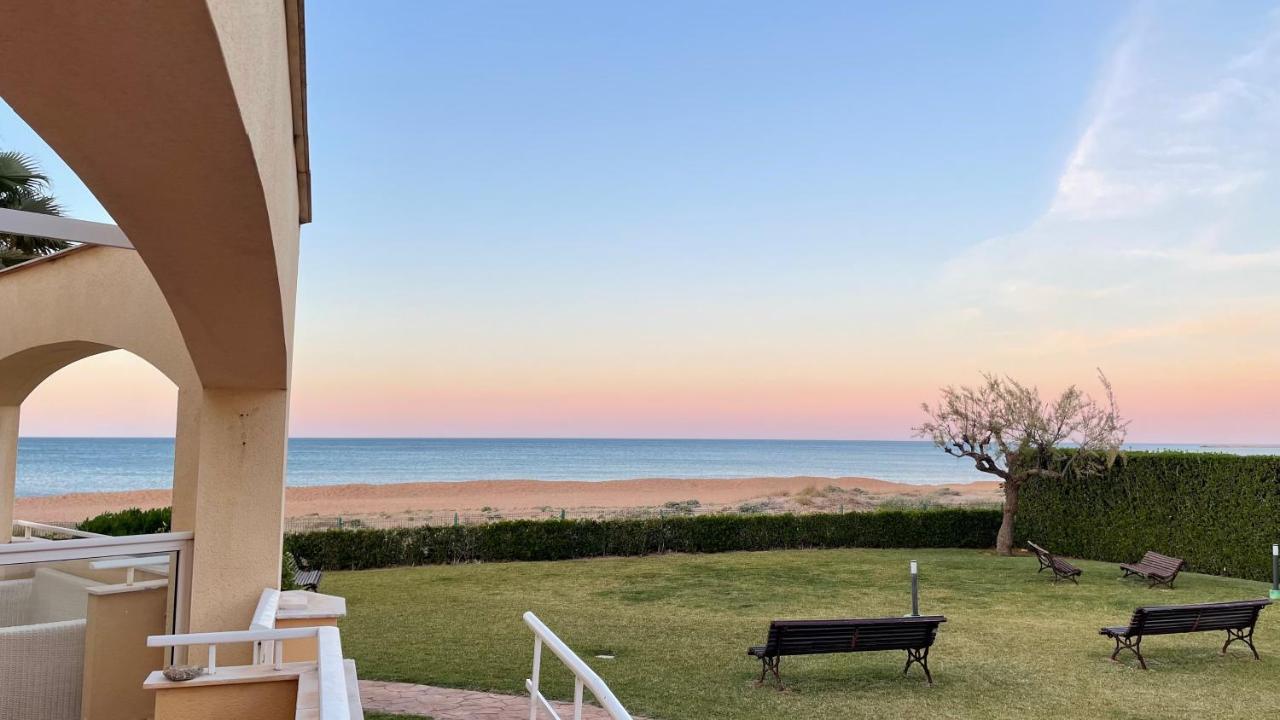 Apartamento Denia. Bajo En Primera Linea エクステリア 写真